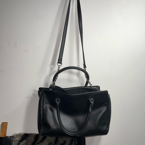 Nine West Medium Size Black Crossbody Tote - Picture 4 of 6